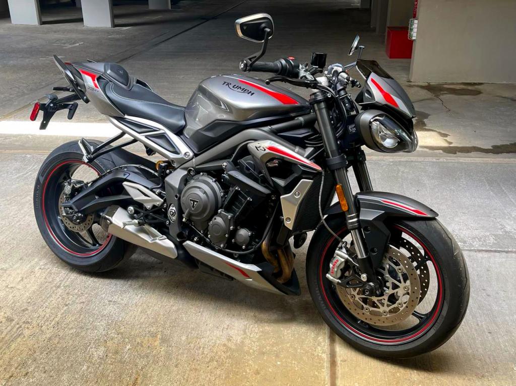 Moto Occasion Tahiti Triumph Street Triple 765 RS Petites Annonces PF - SEEKO