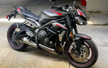 Triumph Street Triple 765 RS