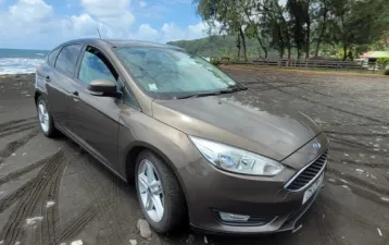 Vends voiture Ford Focus 5p à 51.000km