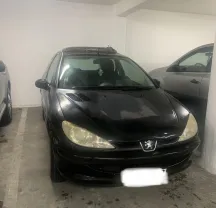 Peugeot 206 noir 1L2