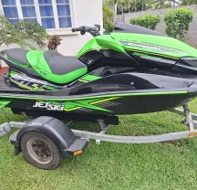 KAWASAKI ULTRAr 310 3Pl SUPERCHARGED