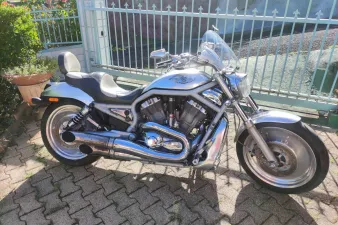 A VENDRE Superbe Harley-Davidson Silver V-ROD HD 1 200 cm3