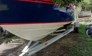 Bateau Tahiti 23 pieds coque TIMI Petites Annonces PF - SEEKO 