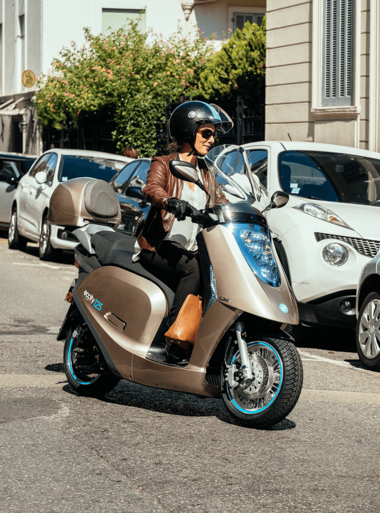 Scooter électrique Eccity 125 1309