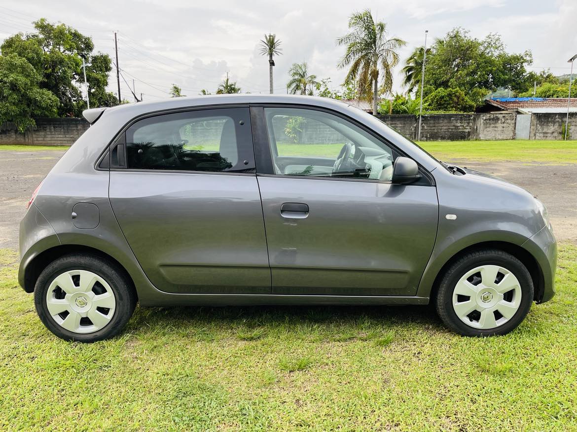 Voiture Occasion Tahiti Renault TWINGO 3 Petites Annonces PF - SEEKO