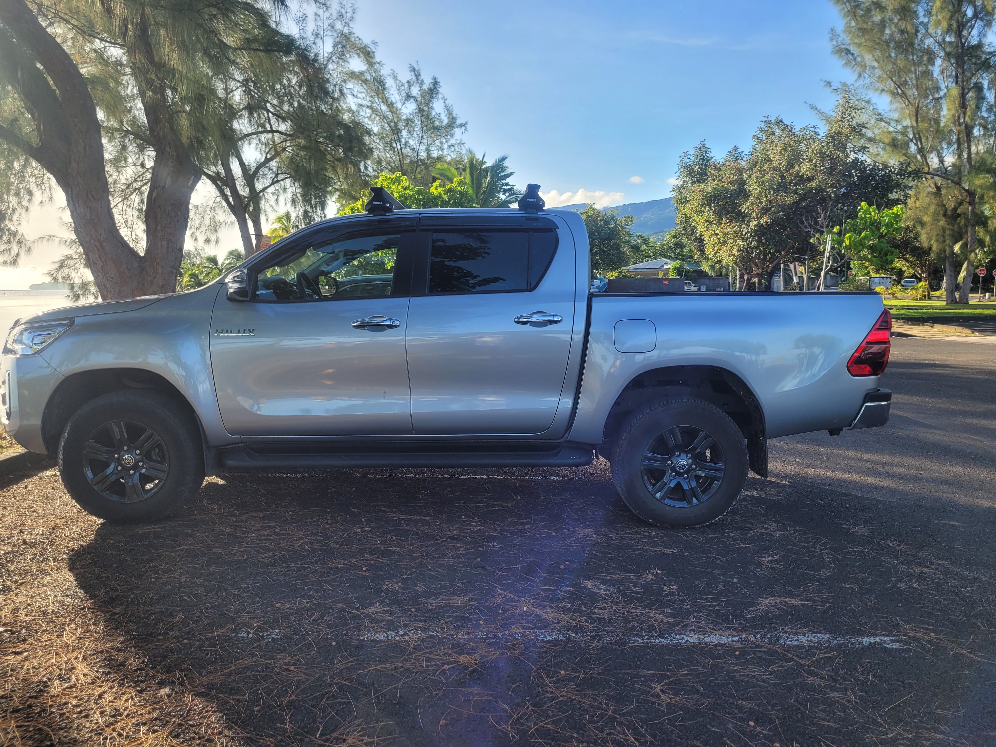 Pick-Up Occasion Tahiti Toyota Hilux Petites Annonces PF - SEEKO