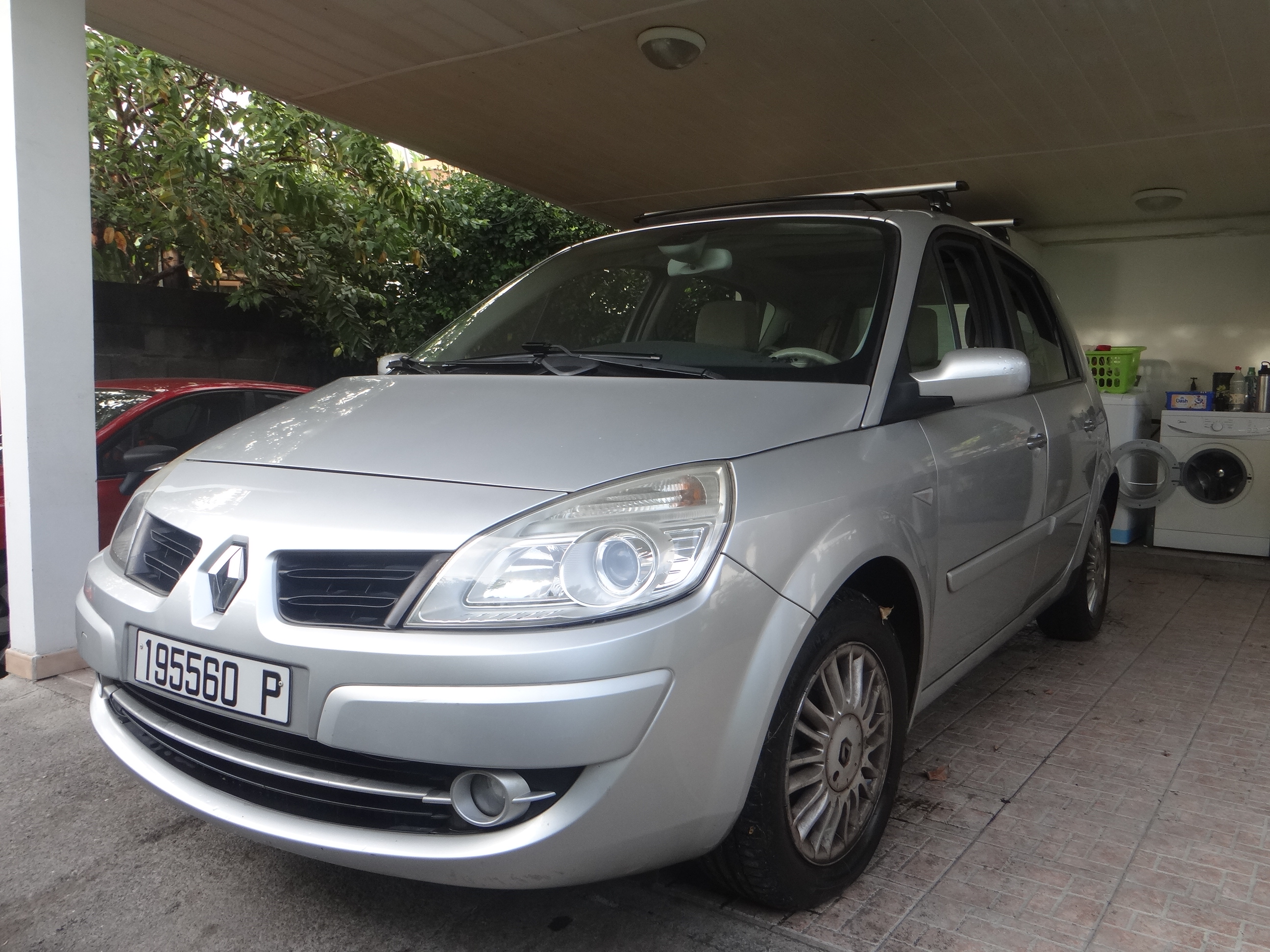 Voiture Occasion Tahiti Renault Scenic Petites Annonces PF - SEEKO