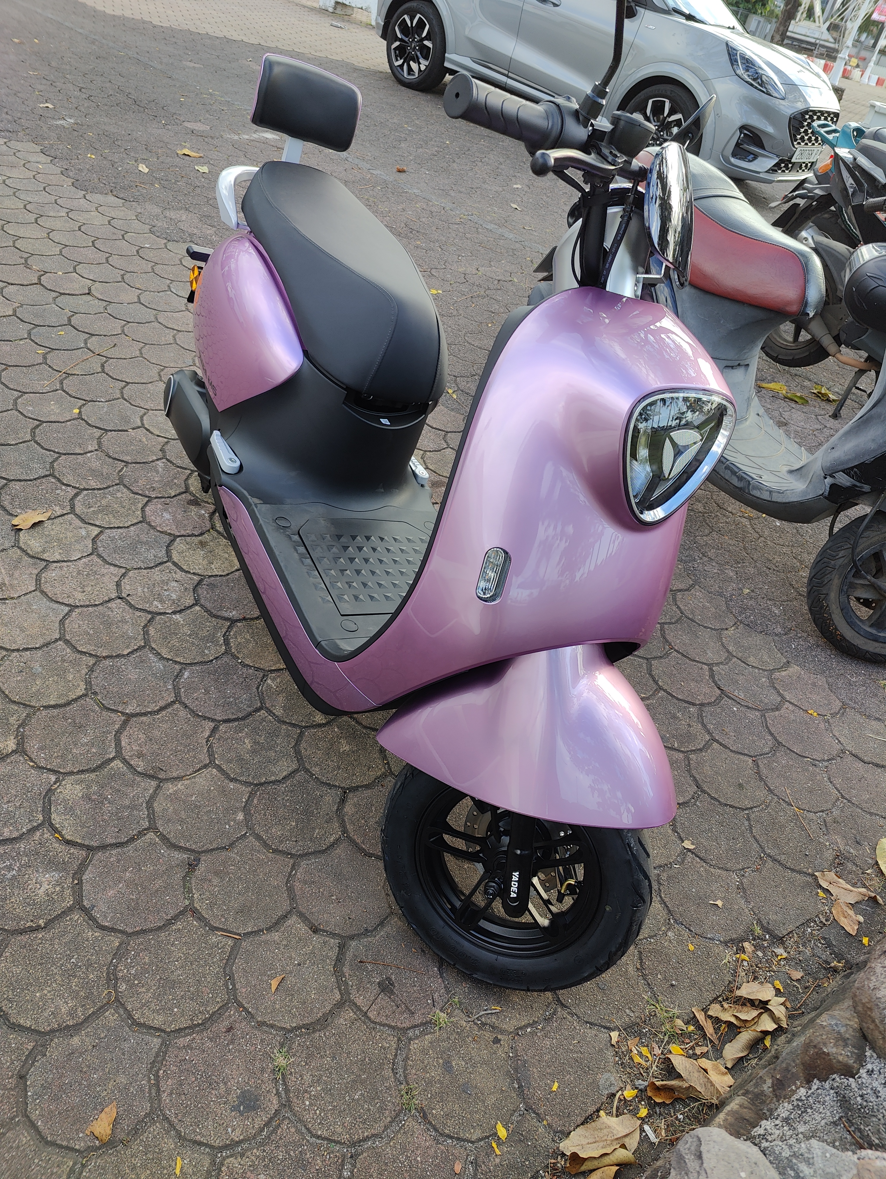 Scooter Électrique 50 cc Yadea E-Motors Pacific Scooter Occasion Tahiti Petites Annonces PF - SEEKO