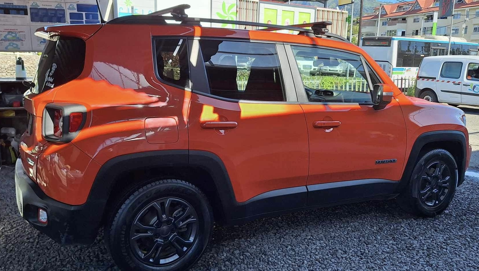 Jeep Renegade Longitude Occasion Tahiti Sodiva Petites Annonces PF - SEEKO